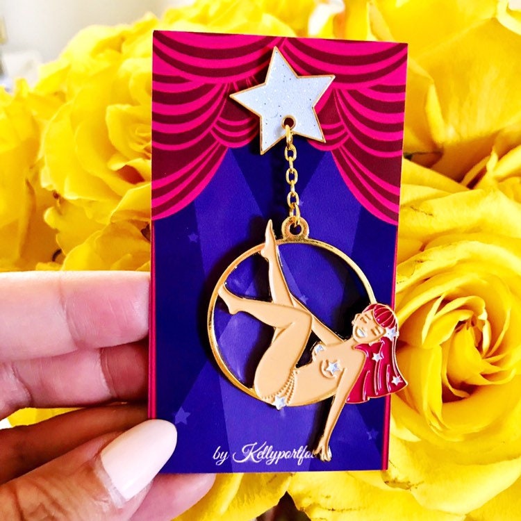 Lyra Hoop Lady soft enamel pin with w/glitter!
