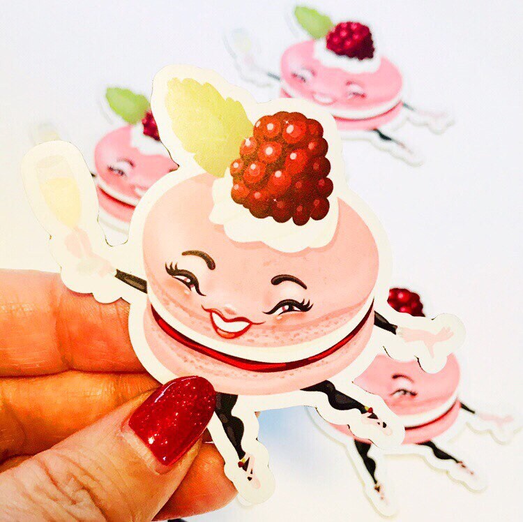 Raspberry Macaron, 3" decorative magnet!