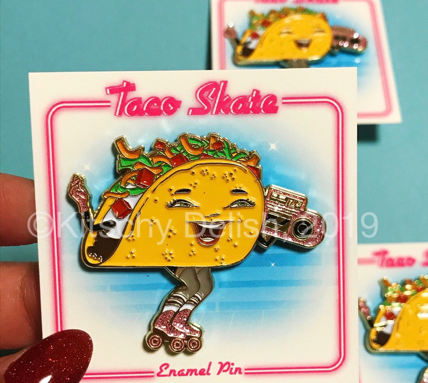 Taco Skate, soft enamel pin with glitter!