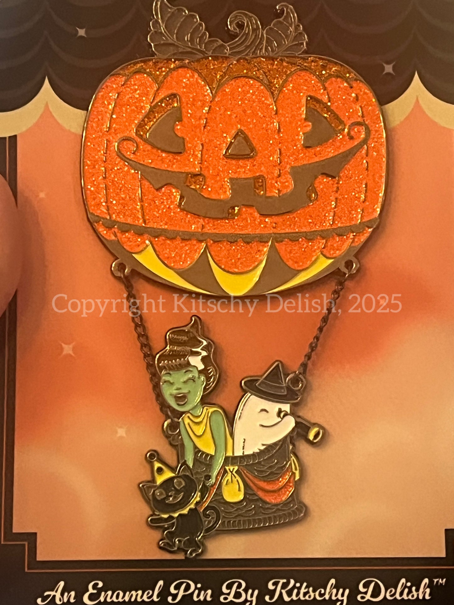 Large hot air balloon Halloween enamel pin