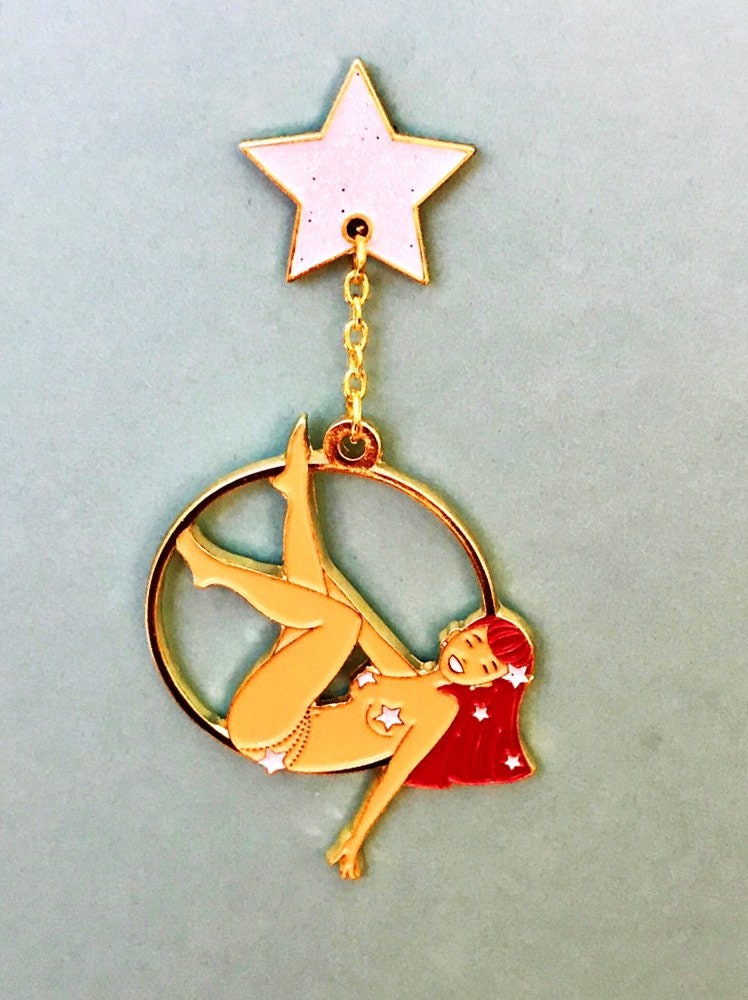 Lyra Hoop Lady soft enamel pin with w/glitter!