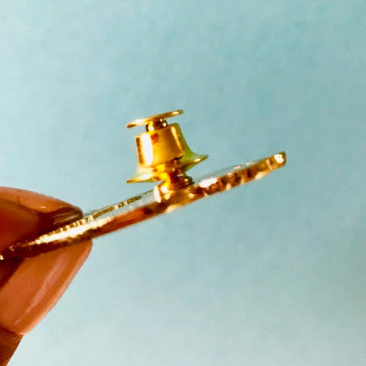 Locking pin back, gold